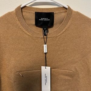 Nwt Runway Marc Jacobs Camel Cashmere sweater size medium